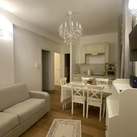Colosseo Luxury Apartment *